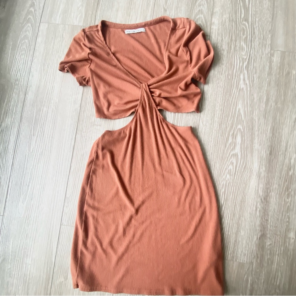 Abercrombie & Fitch Cutout Dress
